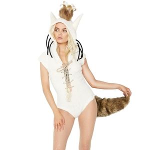 Max costume